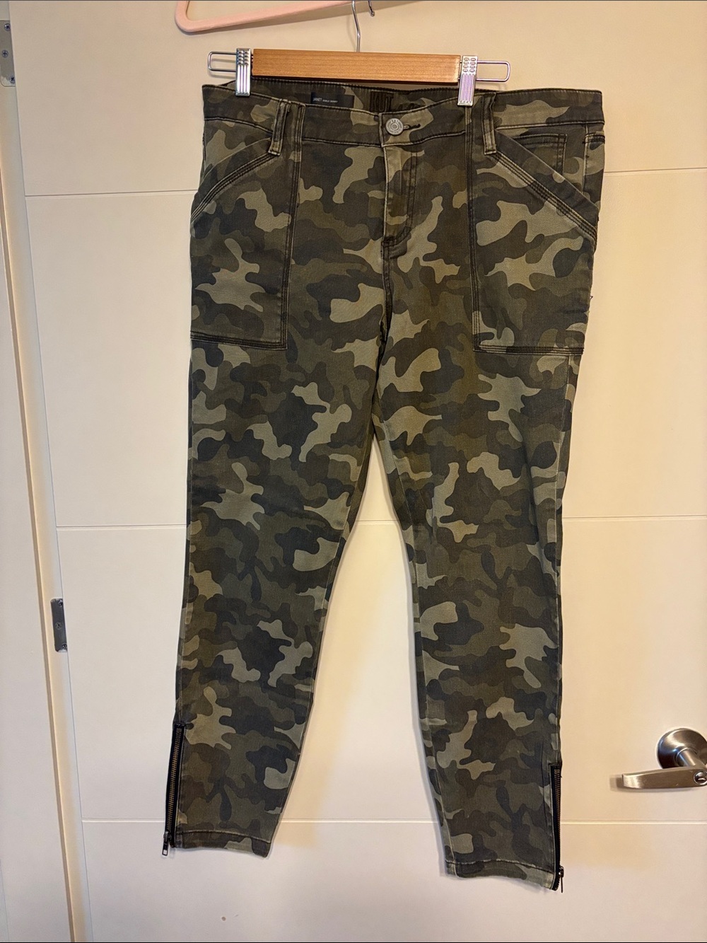 Kut From Kloth Camo Moto Pants